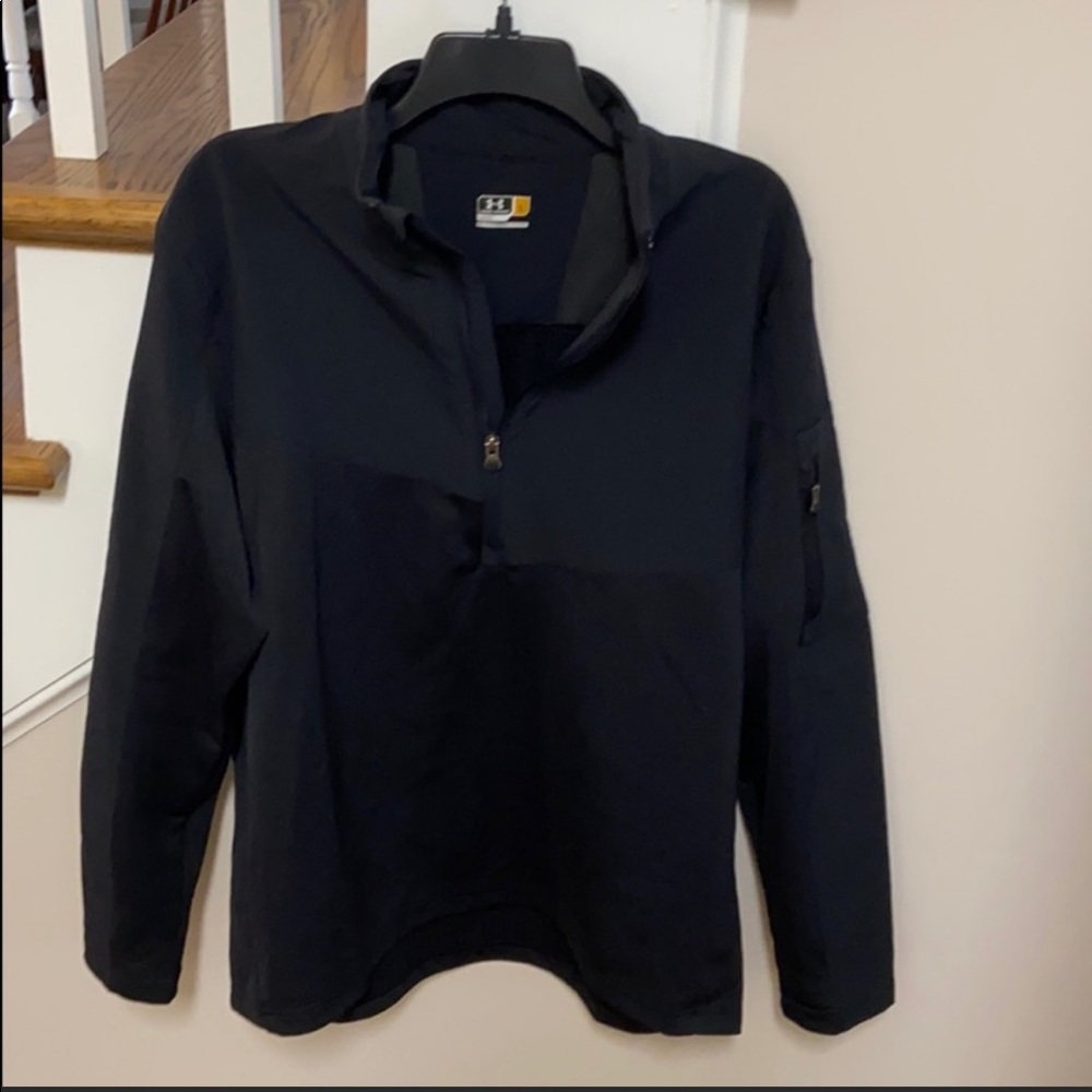 Under Armour Black Half Zip jacket- Loose Fit